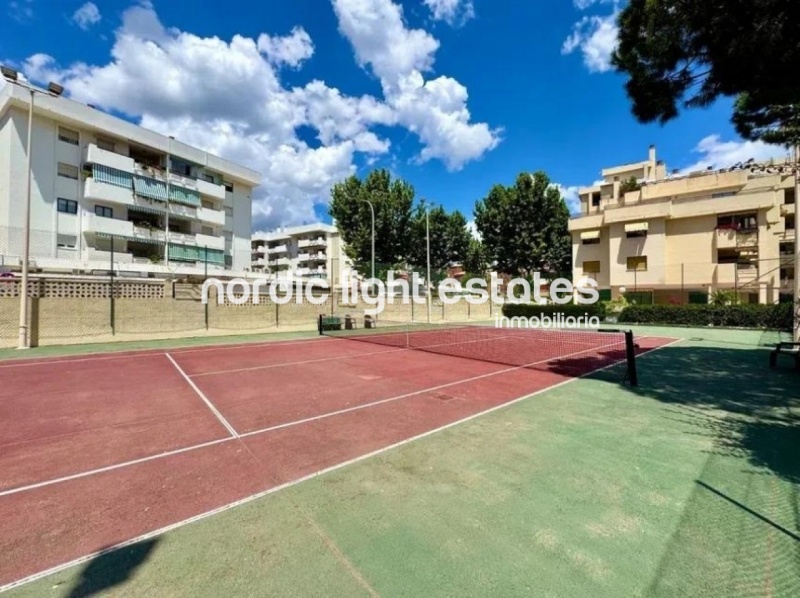 Fantástico apartamento rn primera línea de la playa en La Carihuela