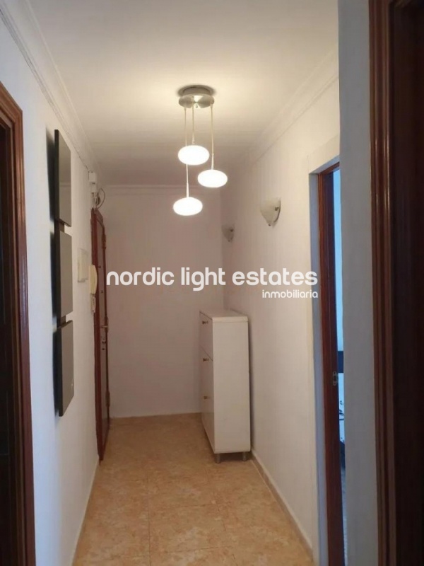 Amplio piso, ubicación estratégica 