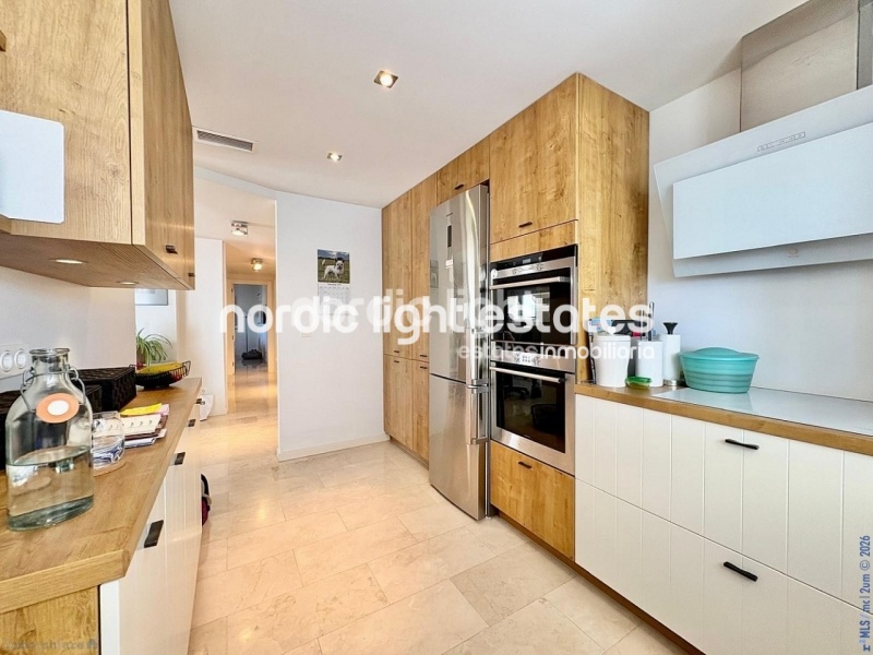 Luxury modern penthouse with a 140 sqm terrace