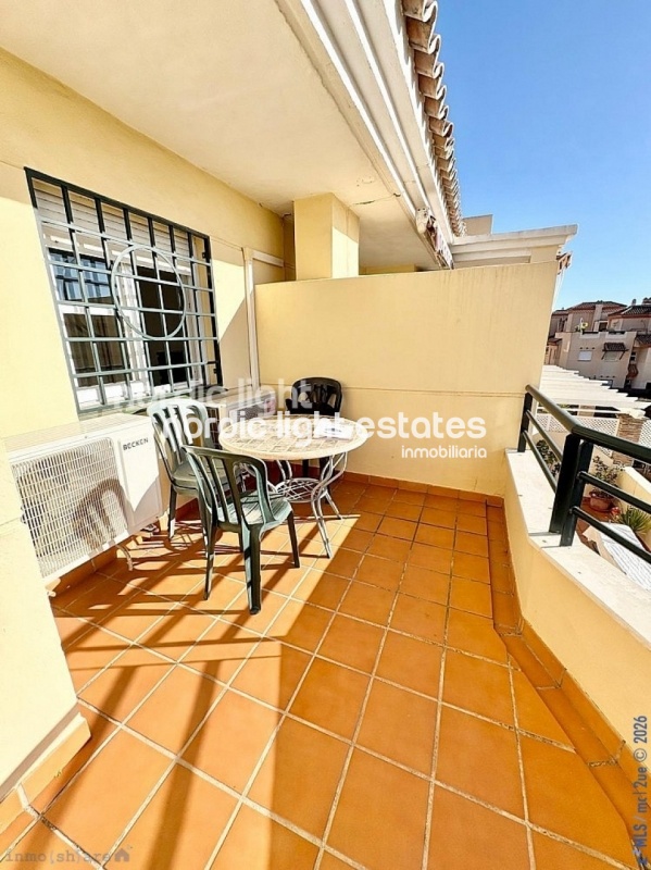 Excellent apartment 4 beds, 2 baths, parking space