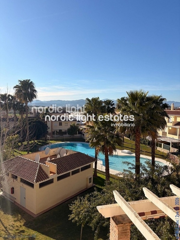 Excellent apartment 4 beds, 2 baths, parking space