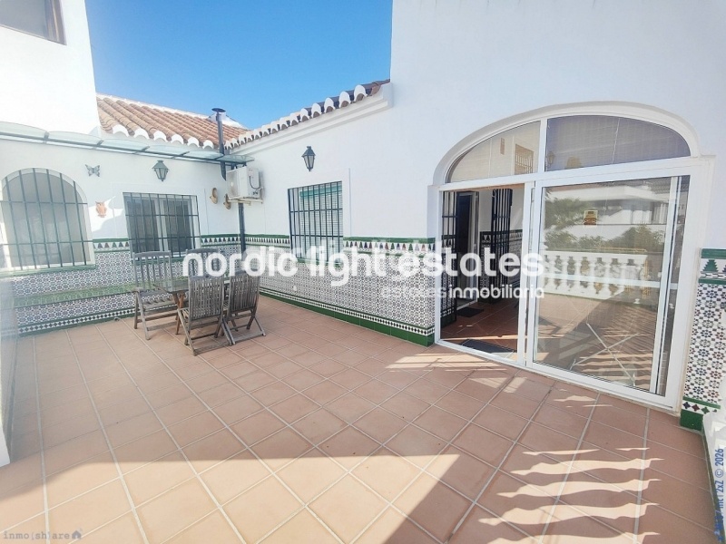 Magnífica villa independiente a tan solo 700 metros de Playa de Burriana