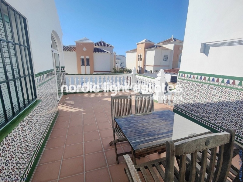 Magnífica villa independiente a tan solo 700 metros de Playa de Burriana