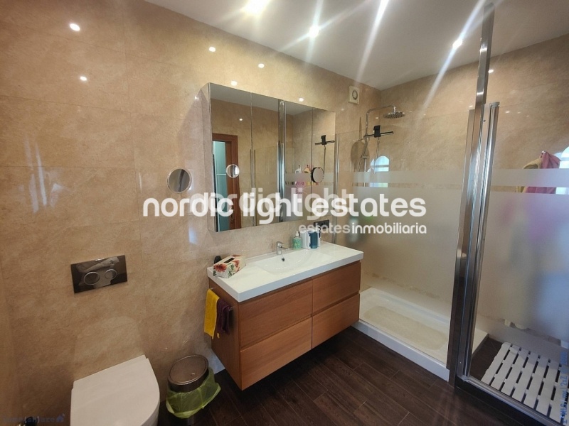 Magnífica villa independiente a tan solo 700 metros de Playa de Burriana