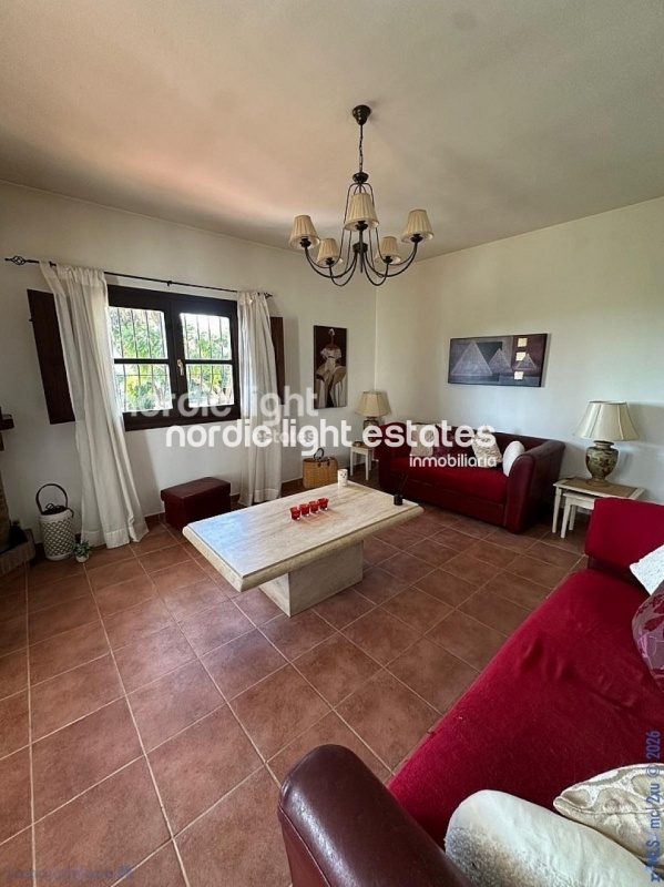 Estupenda casa de campo con un terreno de 6.000m2