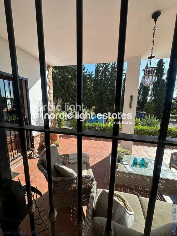 Estupenda casa de campo con un terreno de 6.000m2