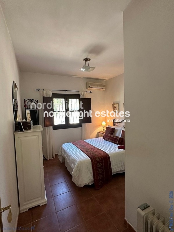 Estupenda casa de campo con un terreno de 6.000m2