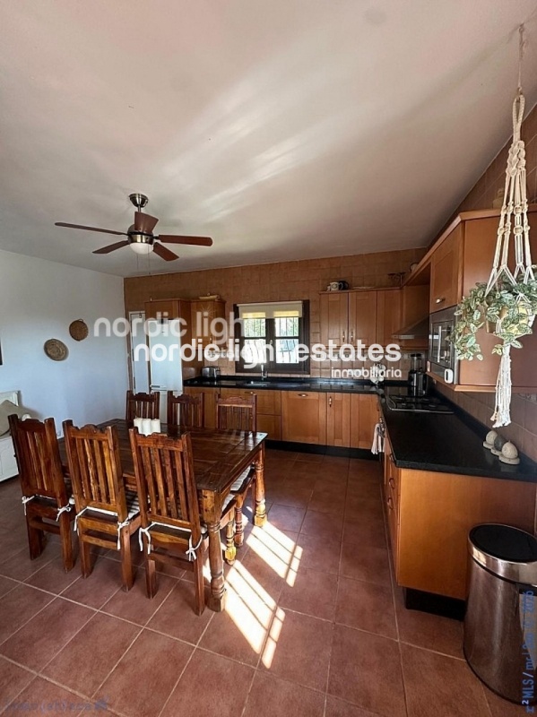 Estupenda casa de campo con un terreno de 6.000m2