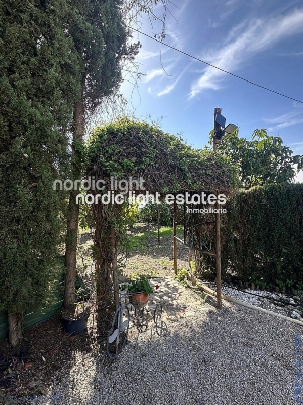 Estupenda casa de campo con un terreno de 6.000m2