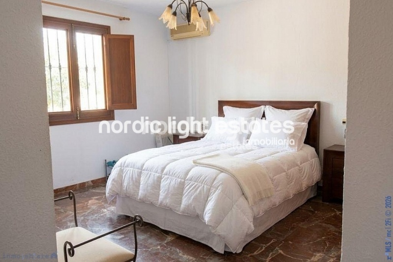 Large villa, guest house, avocado plantation