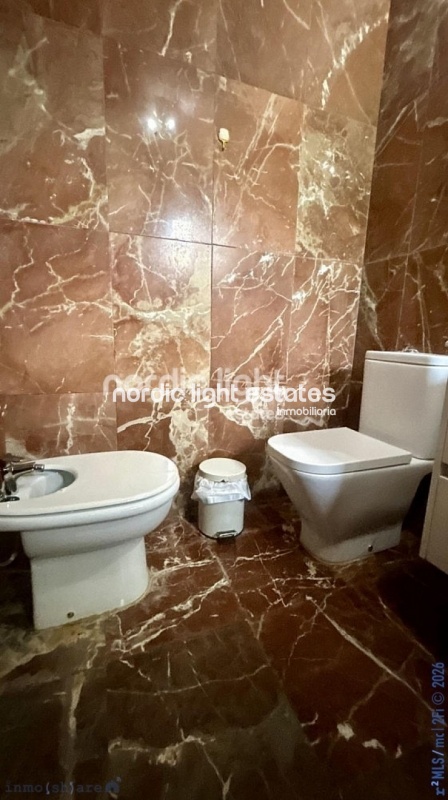 Large villa, guest house, avocado plantation