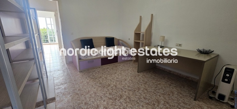 Good sized townhouse in a luxury residential complex