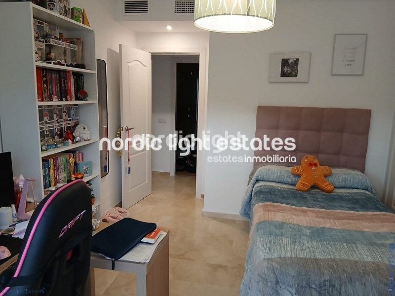 Modern apartment in excellent condition, parking space and store room