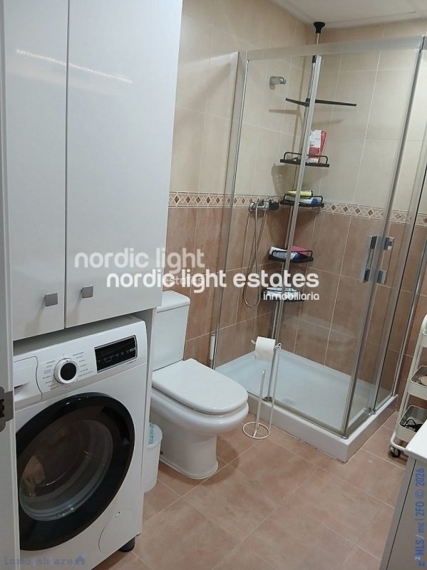 Modern apartment in excellent condition, parking space and store room