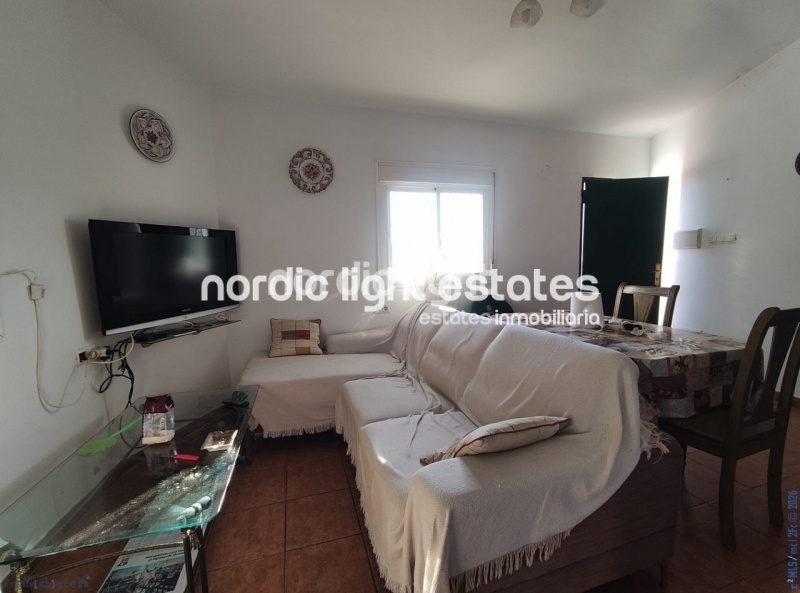 Spacious countryside house with two independent dwellings