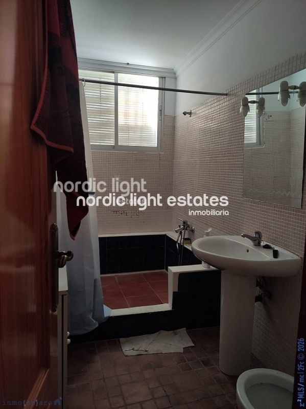 Spacious countryside house with two independent dwellings