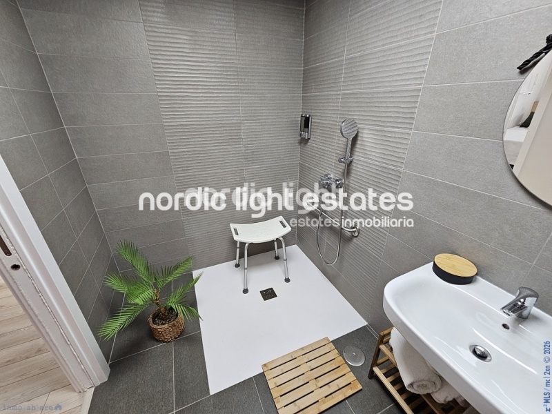 Excellent investment opportunity. Stylish apartment