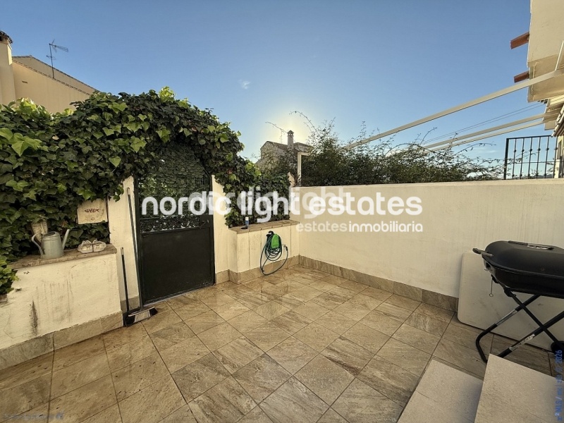 Magnifico adosado 4 dormitorios, cochera