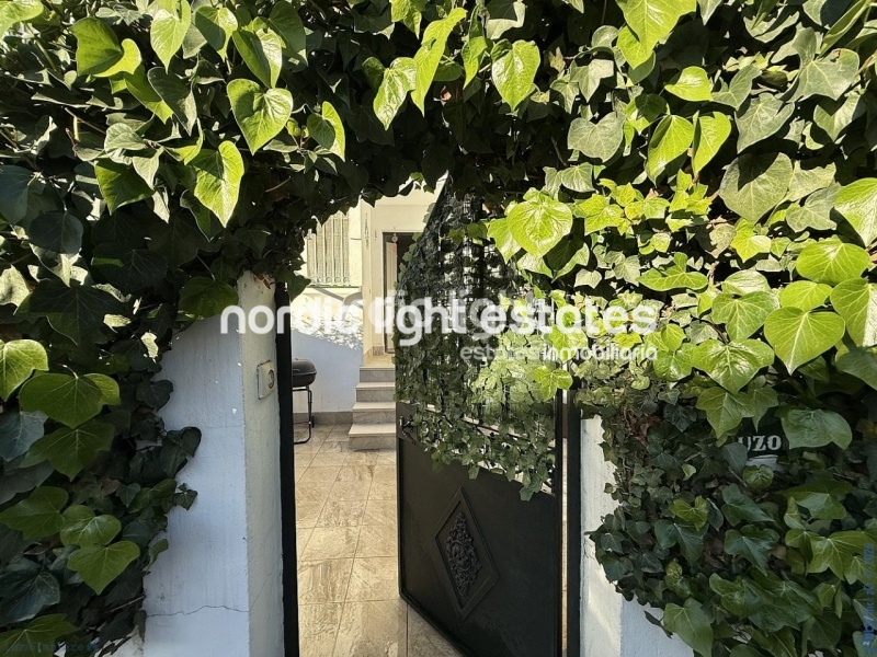 Magnifico adosado 4 dormitorios, cochera