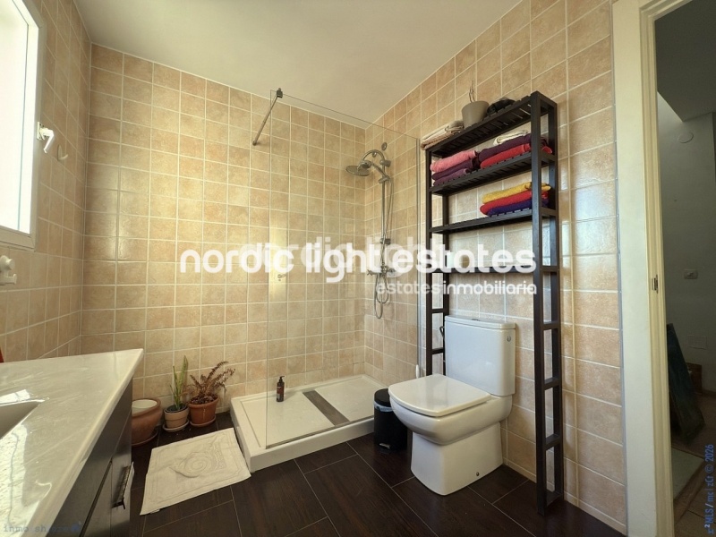 Magnifico adosado 4 dormitorios, cochera