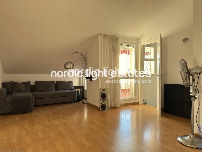 Magnifico adosado 4 dormitorios, cochera