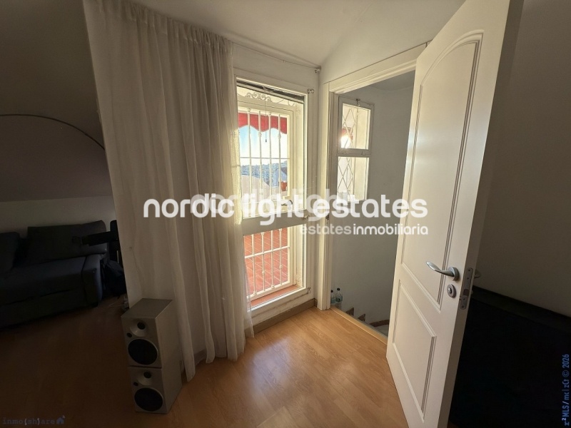 Magnifico adosado 4 dormitorios, cochera