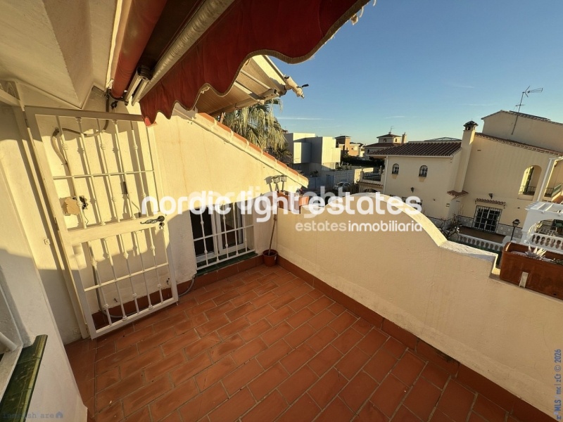 Magnifico adosado 4 dormitorios, cochera