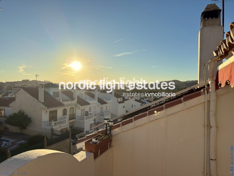 Magnifico adosado 4 dormitorios, cochera