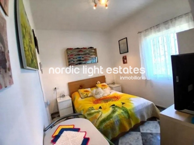 Lovely and very spacious villa with a guest apartment