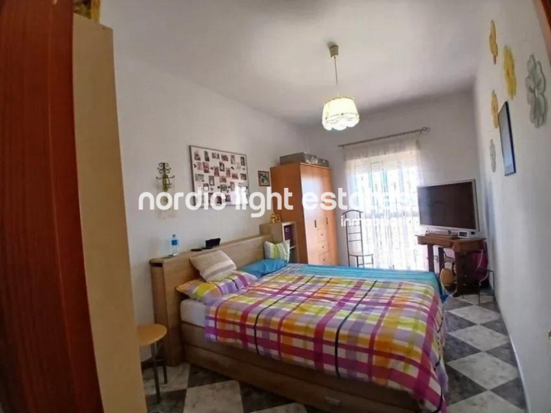 Lovely and very spacious villa with a guest apartment