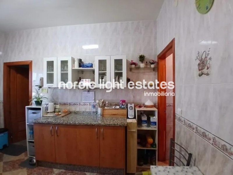 Lovely and very spacious villa with a guest apartment