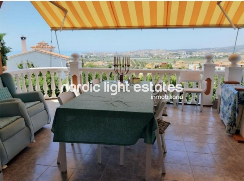 Maravillosa villa con dos viviendas independientes