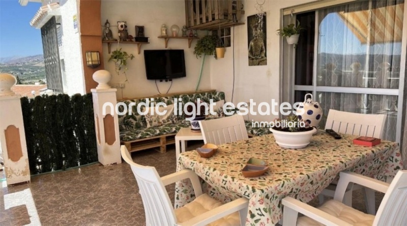 Maravillosa villa con dos viviendas independientes