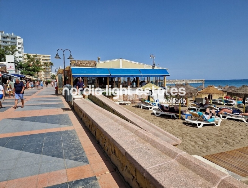 Interesante oportunidad muy cerca d la playa La Carihuela