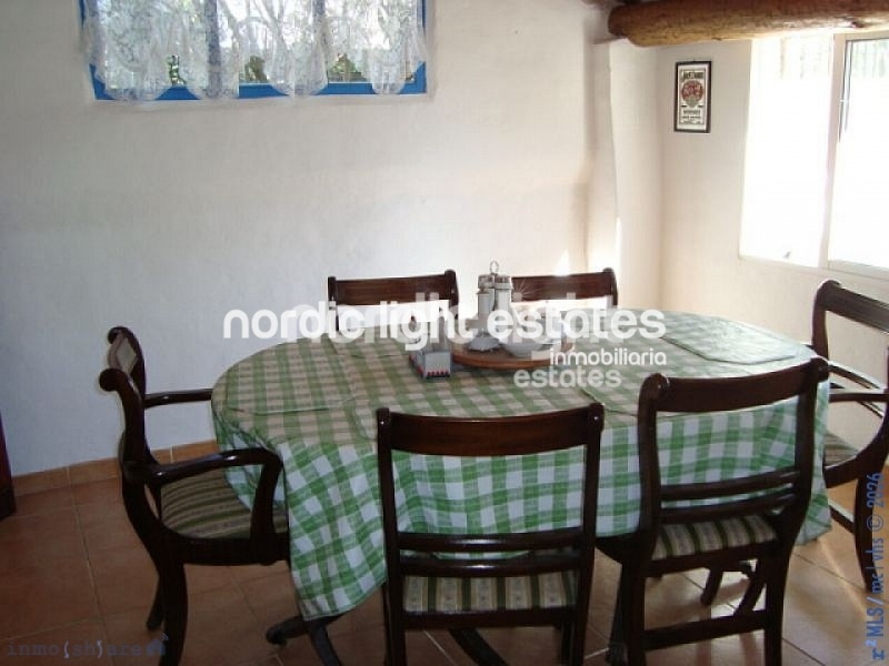 Huge country house 7 beds, 5 baths