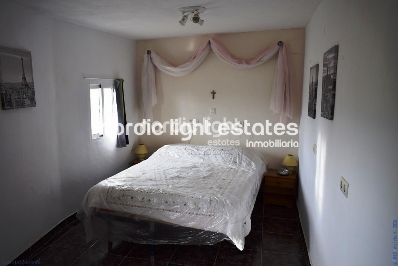 Huge country house 7 beds, 5 baths