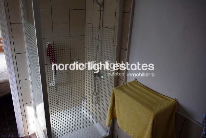 Huge country house 7 beds, 5 baths