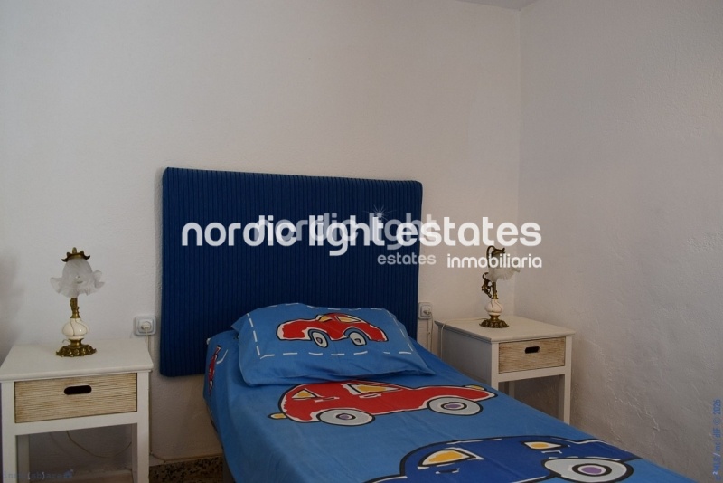 Casa de pueblo independiente con muchas características originales 