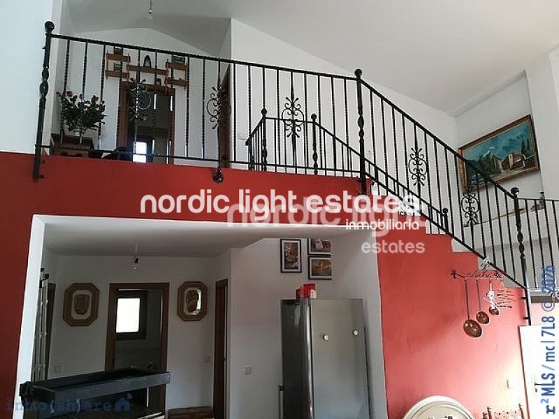 Charming and spacious country house 