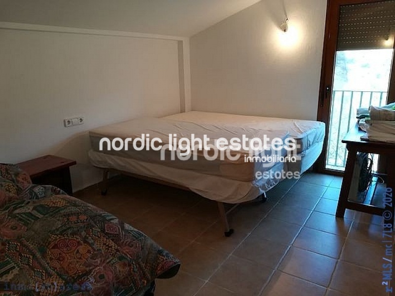 Charming and spacious country house 