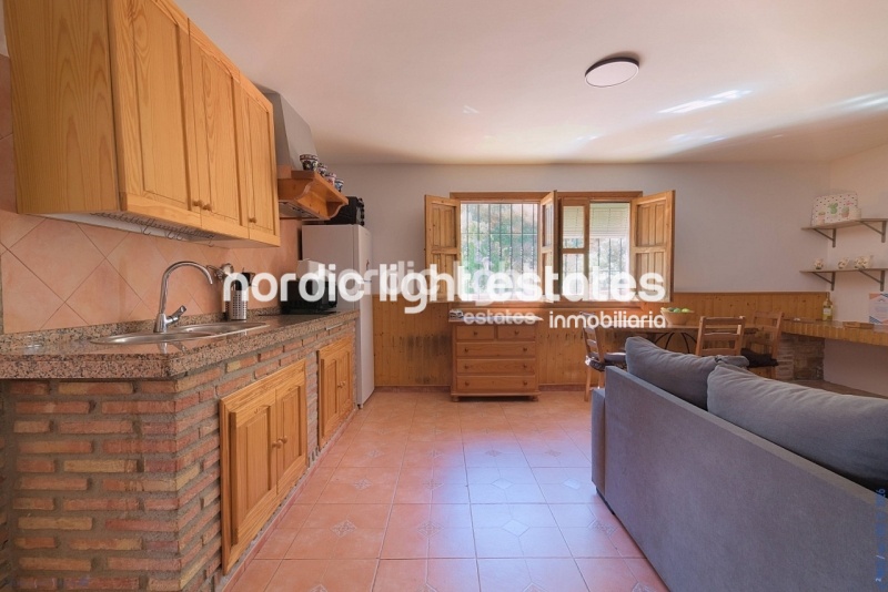 Preciosa casa de campo con piscina climatizada cubierta y jacuzzi