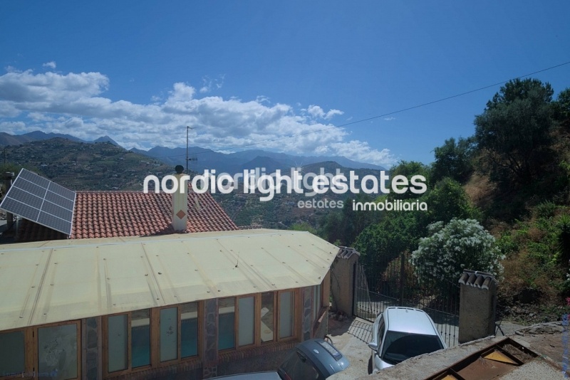 Preciosa casa de campo con piscina climatizada cubierta y jacuzzi