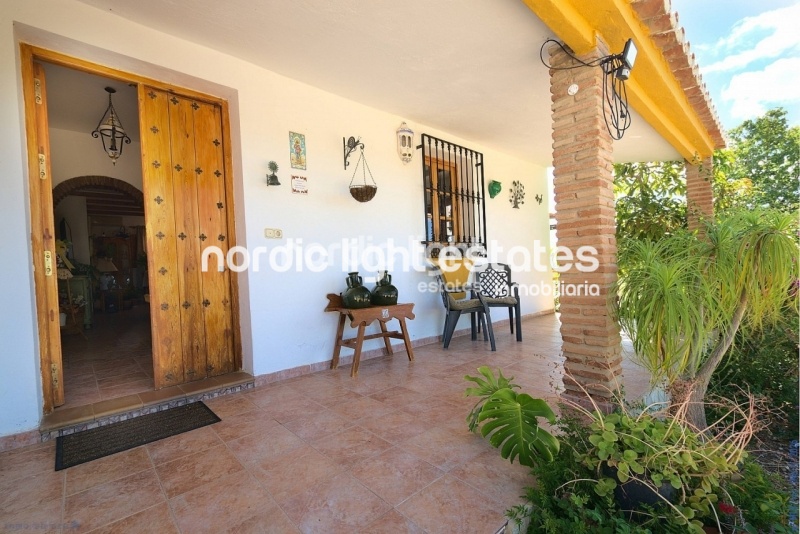 Exclusivo rancho ecuestre. Parcela de 22.000m2. Piscina y casa de invitados