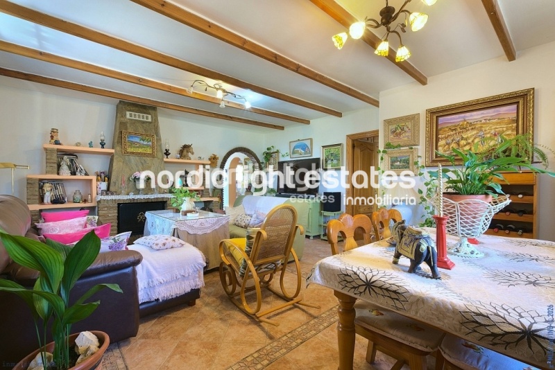 Exclusivo rancho ecuestre. Parcela de 22.000m2. Piscina y casa de invitados