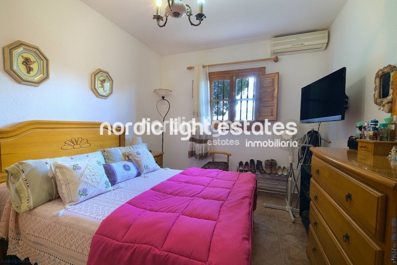 Exclusivo rancho ecuestre. Parcela de 22.000m2. Piscina y casa de invitados