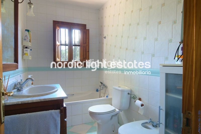 Exclusivo rancho ecuestre. Parcela de 22.000m2. Piscina y casa de invitados