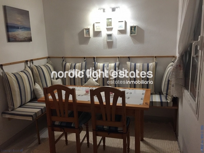 Outstanding villa with tennis court, 5 kitchens and 5 separate entrances