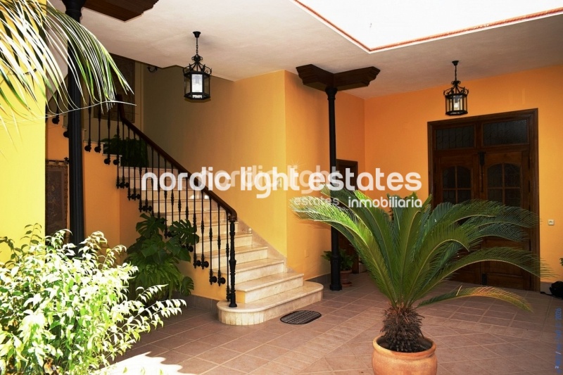 Outstanding 18th century manor house with endless potential