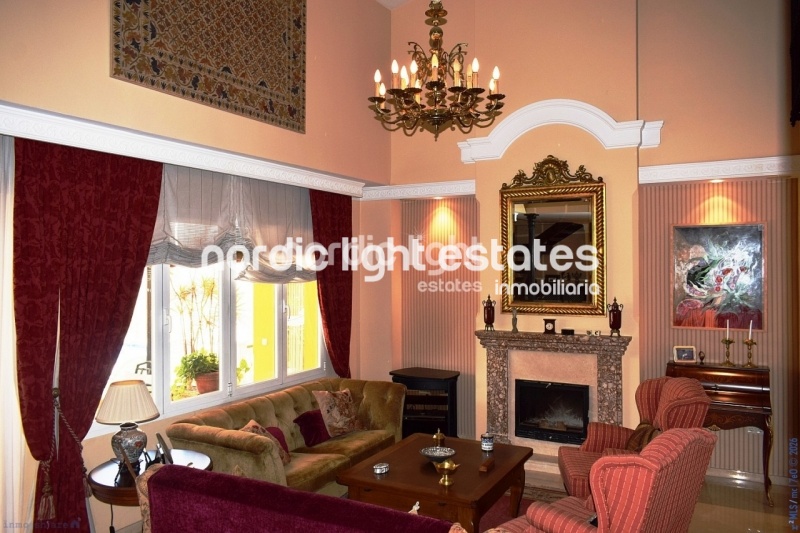 Outstanding 18th century manor house with endless potential