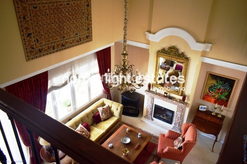 Outstanding 18th century manor house with endless potential